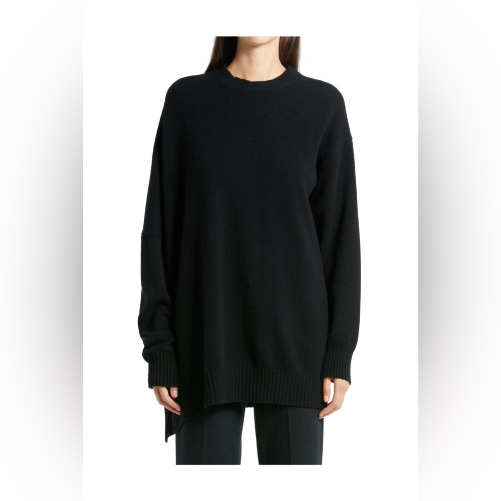 The row Clelia Asymmetric wool and Cashmere black sweater